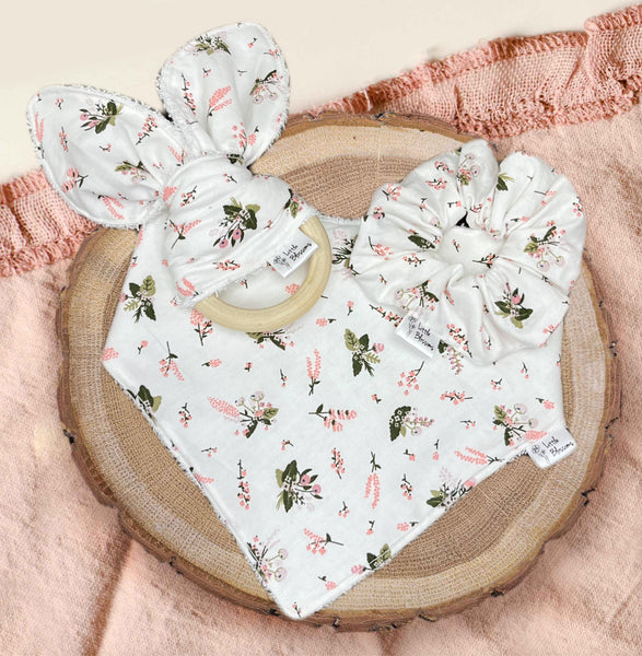 Small Pink & White Floral Set